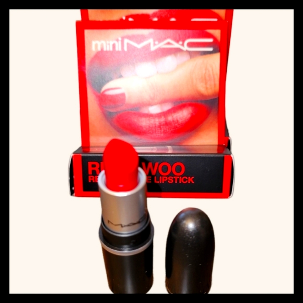 NIB MAC Mini Ruby Woo Get It To Try Travel Gift Purse Perfect Lipstick